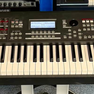 Yamaha MOXF8 88 Key Professional Synthesizer Workstation - Pre Owned *Pickup Only*