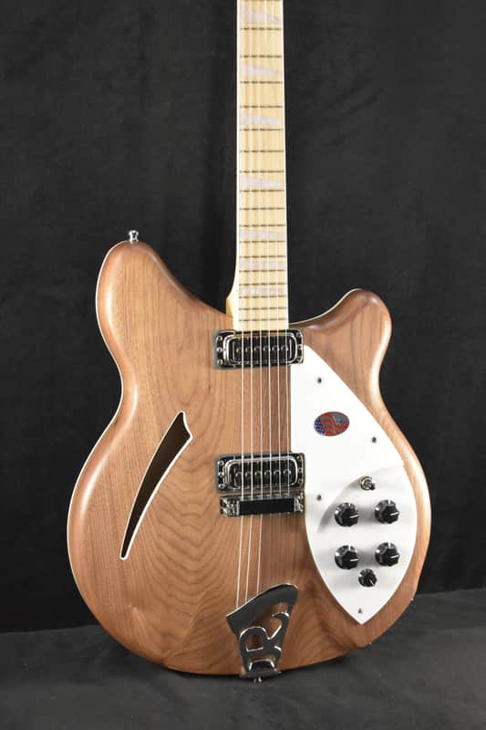 Mint Rickenbacker 360W 6-String Walnut Bild 1