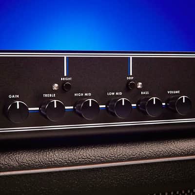 Aguilar AG 700 V2 700-Watt Bass Amp Head 2024 - Present - Black image 2