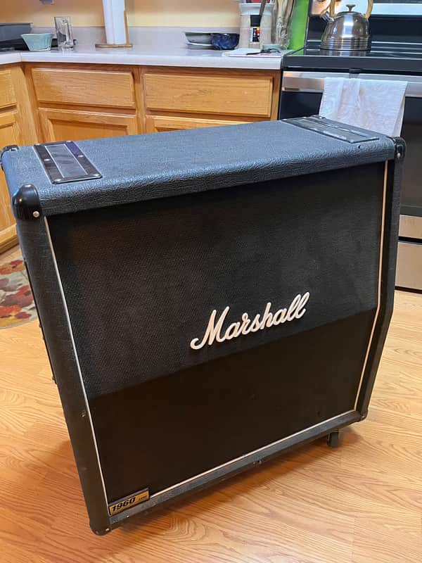 Marshall 1960A Lead 300-Watt 4x12" Angled Guitar Speaker Cabinet 1998 - Present - Black image 1
