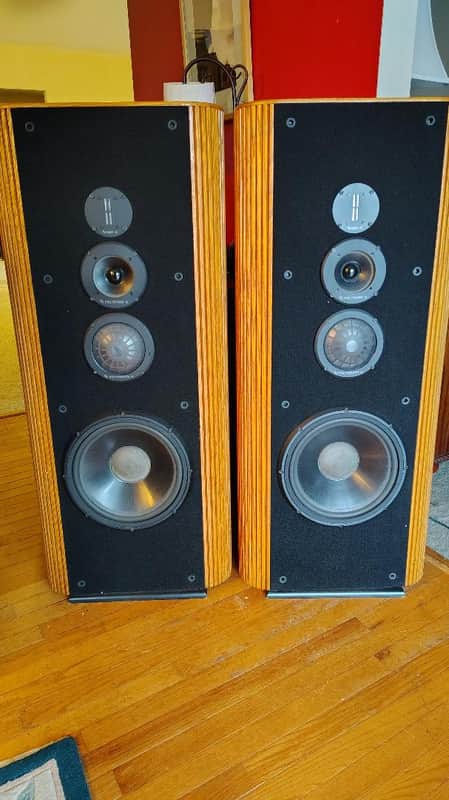 Infinity Kappa 8 speakers in excellent condition - 1980's image 1