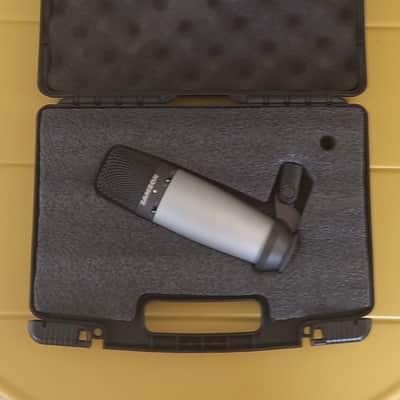 Samson C03 Large-Diaphragm Multi-Pattern Condenser Mic 2010s - Silver image 2