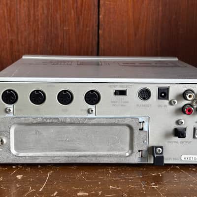 Yamaha MU1000 tone generator GM GS XG GM2 New battery image 4