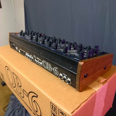 Dave Smith Instruments OB-6 Desktop 6-Voice Polyphonic Synthesizer 2017 - Present - Black image 5