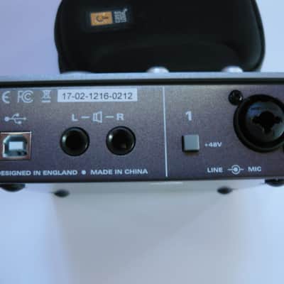 Audient iD4 Desktop USB Audio Interface 2010s - Black image 11