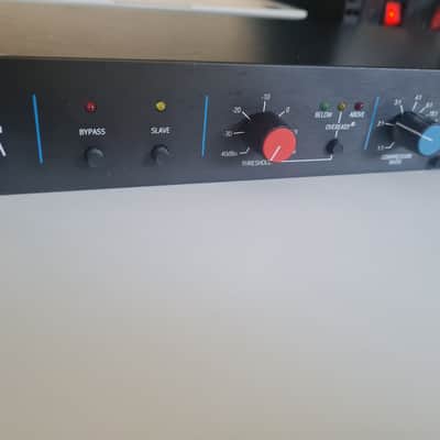dbx 160A Compressor Limiter 2000s - Black image 6