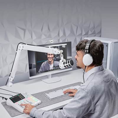 Rode RODECaster Duo Streaming Mixer (White) with StreamEye PDM-3 Podcast Equipment Bundle and microSD Card with Adapter image 7