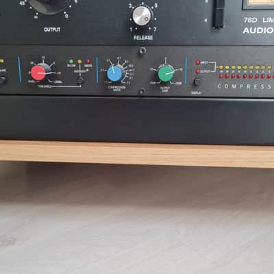 dbx 160A Compressor Limiter 2000s - Black image 3