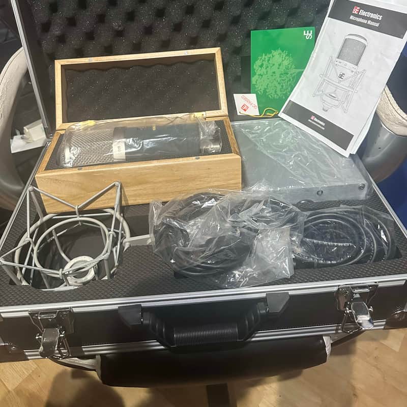 2007 – Present sE Electronics Gemini II Dual-Tube Large Diaphr…