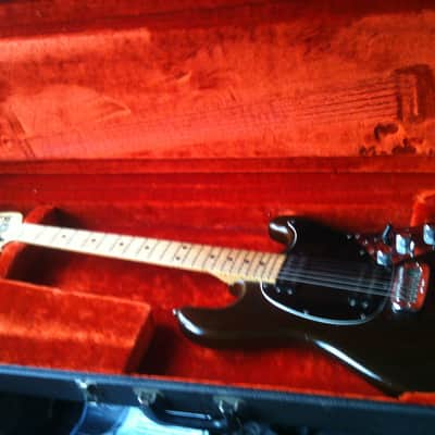 MusicMan Sabre II 1978, color sable. image 2