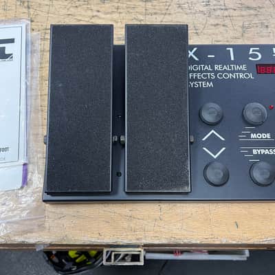 Used ART X-15 Ultrafoot MIDI Foot Controller Pedal in original box with manual image 5
