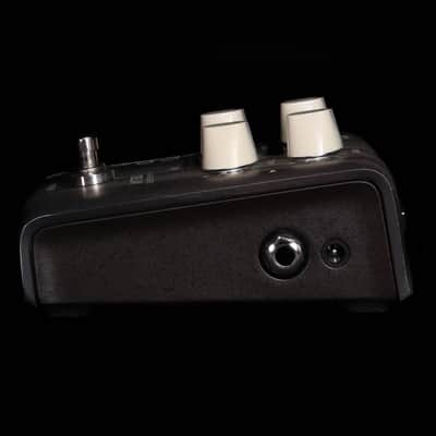LR Baggs Align Series Delay Pedal - Open Box image 3