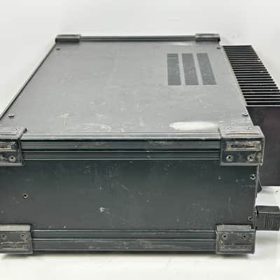 Samson SD8 8-Channel Stereo Powered Mixer with DSP image 5