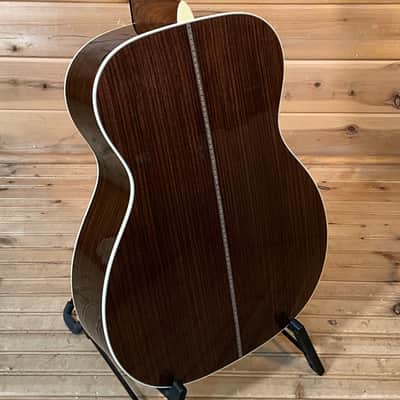 Martin 000-28EC Eric Clapton Signature Acoustic Guitar - Natural image 4