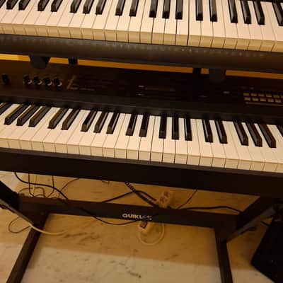 Yamaha MX88 Workstation + original trolley bag image 4
