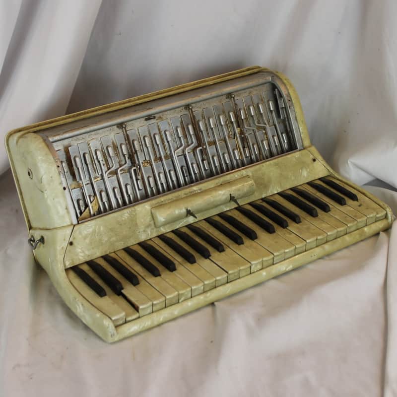 Italian Accordion Part - Decorative Beige Pearl Treble Section for Accordion (17.50" x 7.50" x 3.50") image 1