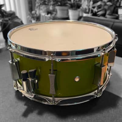 Pork Pie 6 x 13-Inch Maple Snare in Kermit The Frog Green Lacquer (2000) image 5