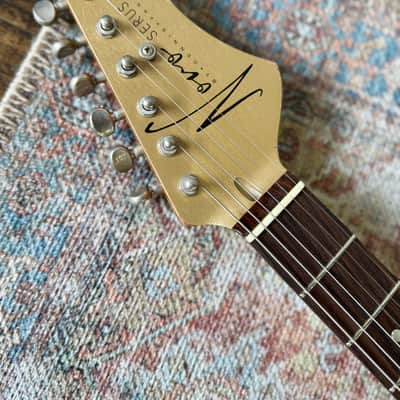 Novo Serus J LTD in Shoreline Gold over '64 3 Tone Sunburst (Authorized Dealer) image 12