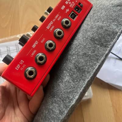 Line 6 HX Stomp Limited Edition 2010s - Cosmic Red image 2