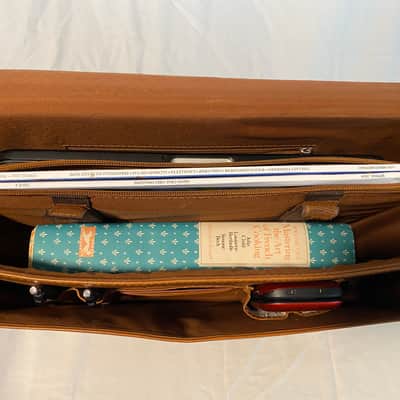 Fender Custom Shop 2008 Leather Briefcase/Satchel VERY RARE image 12