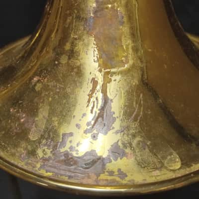 Holton Collegiate Slide Trombone serial 005869 - Lacquer image 7