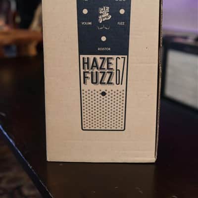 Isle of Tone Haze 67 Fuzz - USED image 16