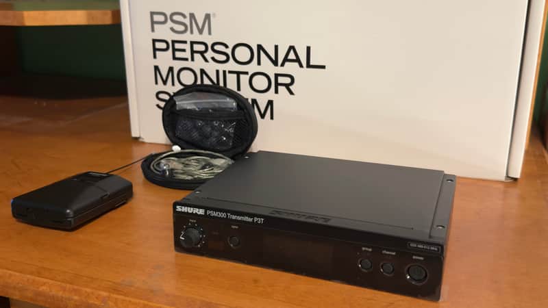 Shure PSM300 P3TRA215CL-G20 Wireless In-Ear Monitor IEM System | G20 Band