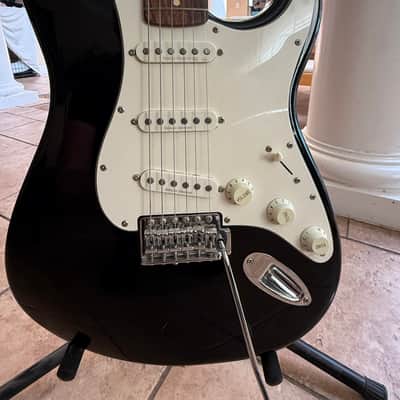 Squier Stratocaster by Fender – Black – Made in Indonesia – 2016 image 2