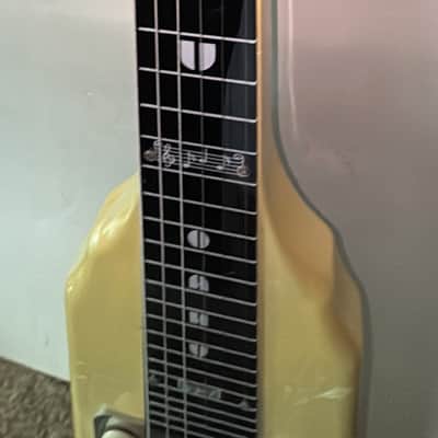 Oahu Lap Steel SN V37882 1951 W/ Original Case image 5