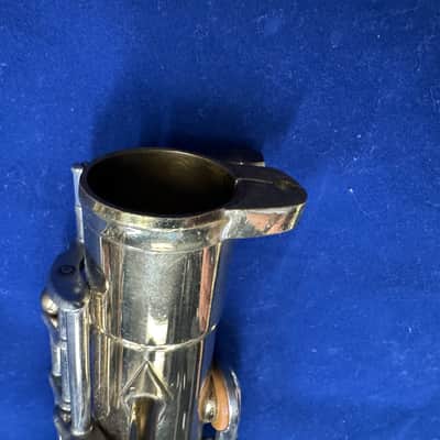 Buescher 400 Top Hat and Cane 1949 - Re Lacquer image 11