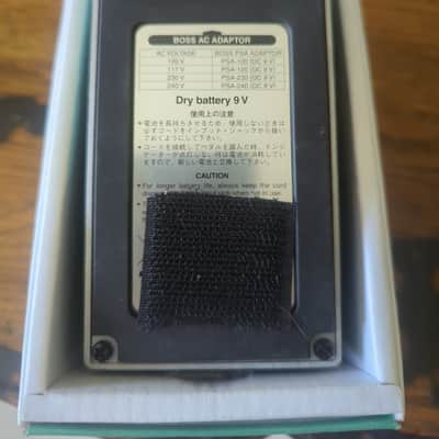 Boss TR-2 Tremolo (Silver Label) 1997 - Present - Green image 2