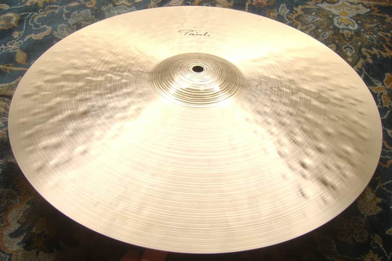 Paiste 17" Signature Traditionals Thin Crash Cymbal image 1