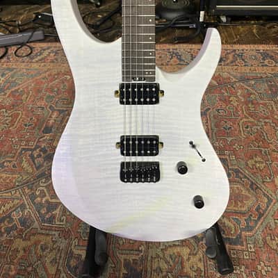 Balaguer Diablo Standard Satin Trans White image 2