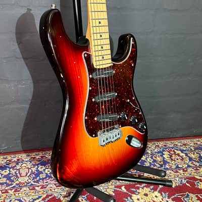+ New Video Fender Custom Shop Stratocaster Ex Bush Nigel Pulsford 3 Tone Sunburst Guitar + Case image 5