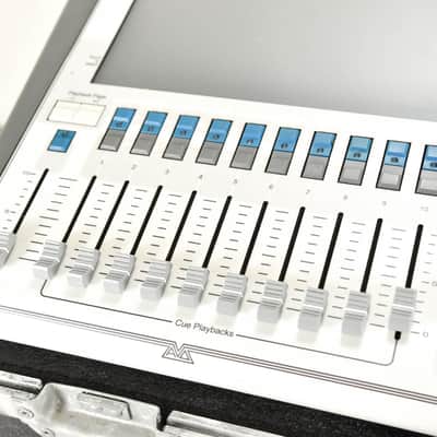Avolites Tiger Touch Lighting Console with Case CG005M8 image 5