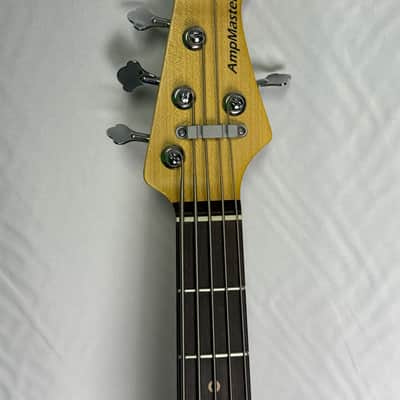 Woodcraft Ampmaster 5 String Medium scale 32" Electric Bass Guitar Relic image 7