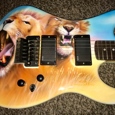 Vintage 1980's Kramer Striker 200 st custom electric guitar baretta Eddie van halen style guitar image 3