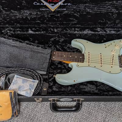 2016 Fender Custom shop Wildwood 10 61 Stratocaster (Relic sonic blue) image 2