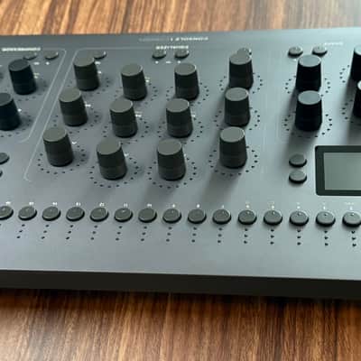Softube Console 1 Channel MKIII Control Surface with Decksaver image 4
