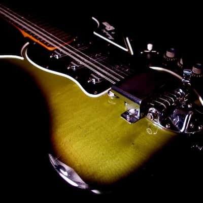 Burns DOUBLE SIX 1964 Green Sunburst. Maybe the RAREST BURNS GUITAR. With Tremolo System. Incredible image 15
