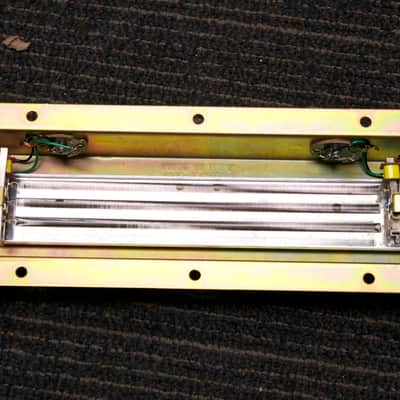 Accutronics 8DB2C1D 3-Spring Reverb Tank (4Ω In, 25Ω Out) image 2