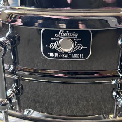 Ludwig 5.5x14" Universal Model Snare Drum - Black Brass image 2