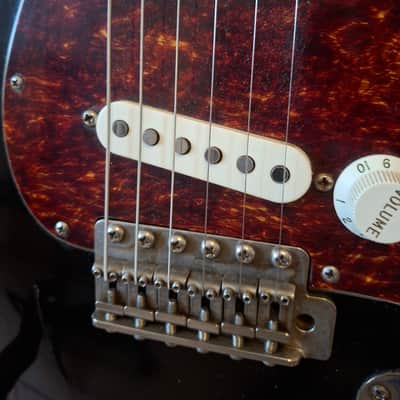 Haar TRADITIONAL STRATOCASTER SSS 2019 - Black SUHR PICK UP image 2