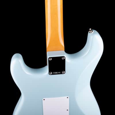 Pre-Owned 2026 Fender Stratocaster Vintera III Sonic Blue With Gig Bag image 10