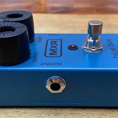 MXR M103 Blue Box Reissue 2007 - Present Blue image 2