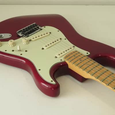 1998 Fender American Deluxe Stratocaster in Cranberry Transparent image 9