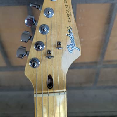 Fender Elite Stratocaster - Vintage white image 10