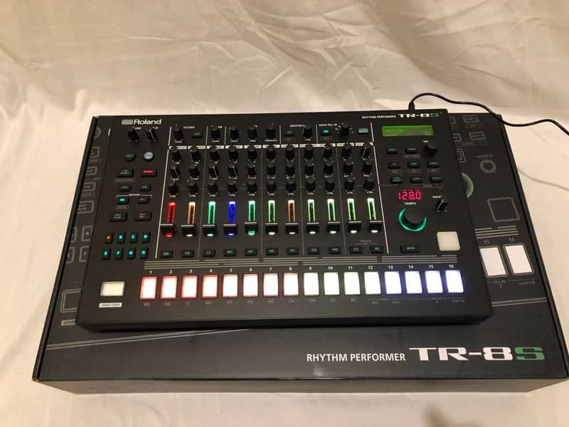 Roland TR-8S AIRA Rhythm Performer with Sample Playback 2018 - Present - Black image 1