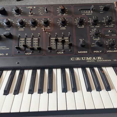 Crumar DS2 Synthesizer + Donor image 3