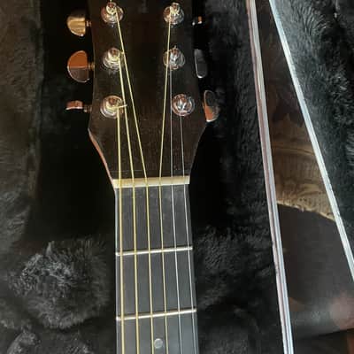 J Hale Custom Guitars OM Acoustic-electric 2024 - Clear image 2